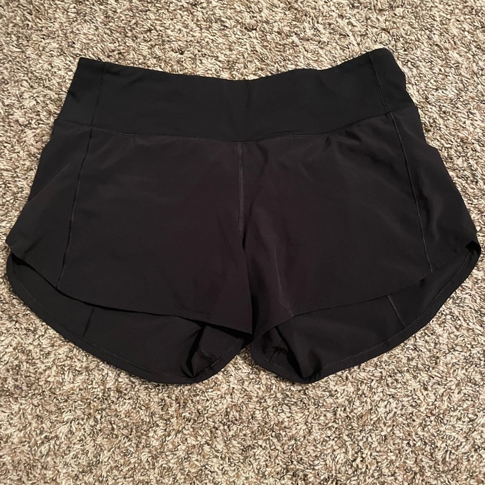 EUC Lululemon Speed Up shorts